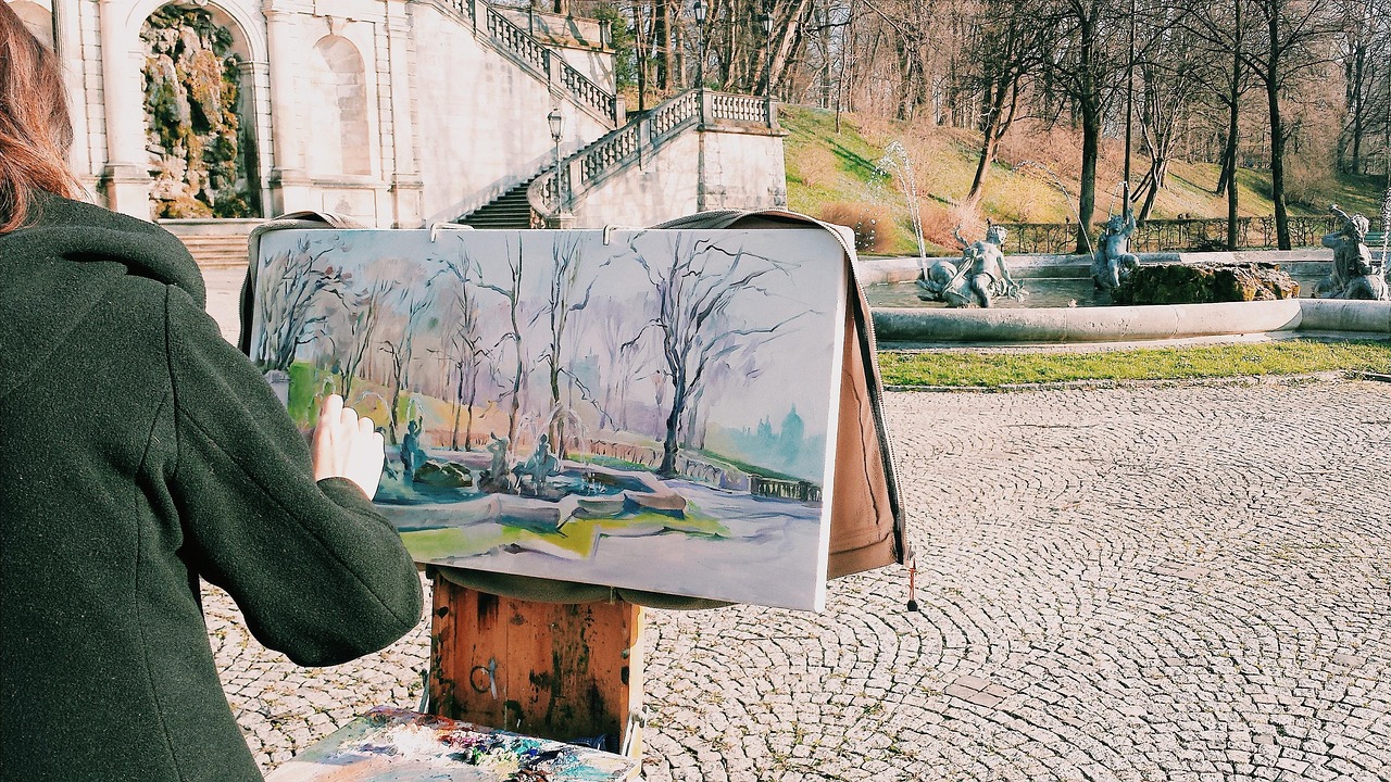 Painter, fountain, canvas